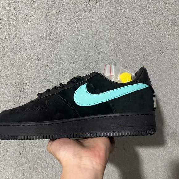 size 10-Co-signed Tiffany Tiffany & Co. x Nike Air Force 1 Low SP\